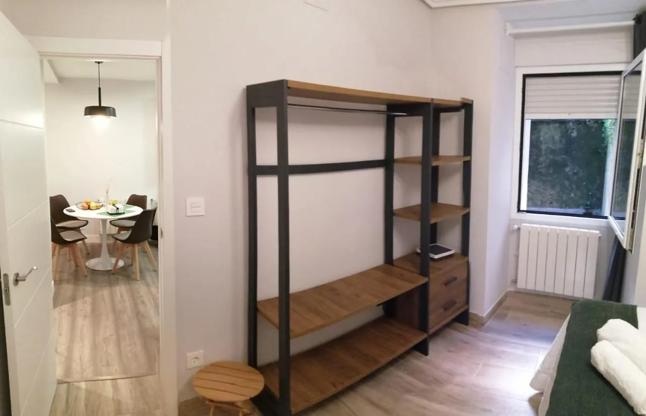 Ferienwohnung Lugar Especial, Gran Patio, Junto Al Ayuntamiento Bilbao 0*,