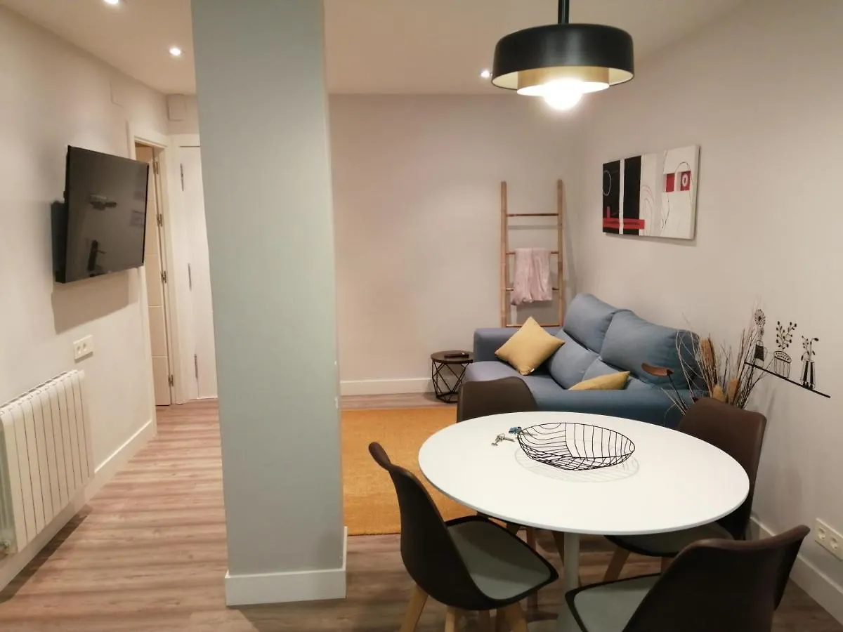 Ferienwohnung Lugar Especial, Gran Patio, Junto Al Ayuntamiento Bilbao Spanien