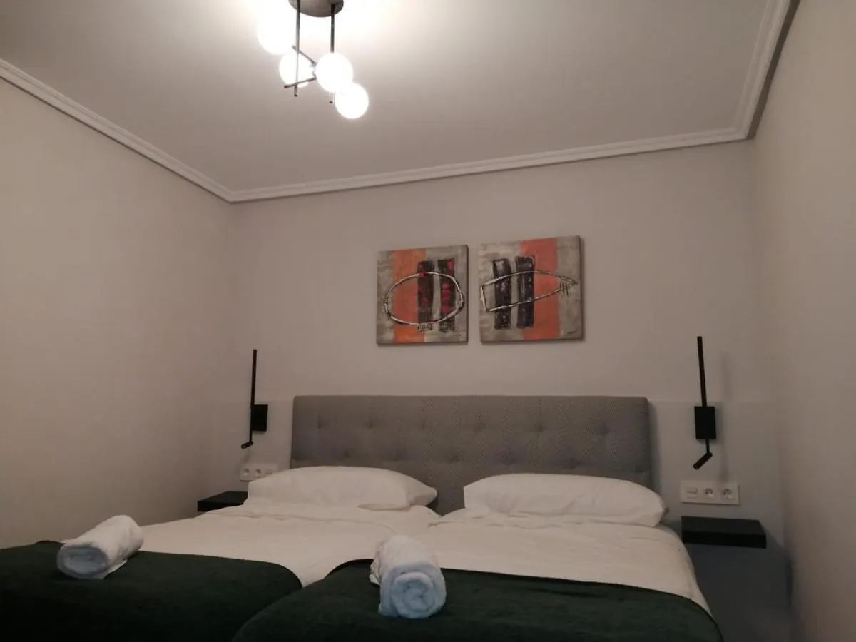 Lugar Especial, Gran Patio, Junto Al Ayuntamiento Apartment Bilbao 0*,